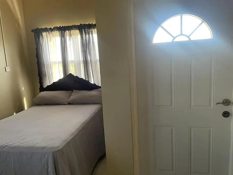 Holiday home Makema'S Holiday Let Runaway Bay
